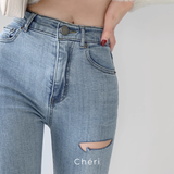 Slit skinny denim pants