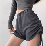 Side gather short pants