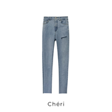 Slit skinny denim pants