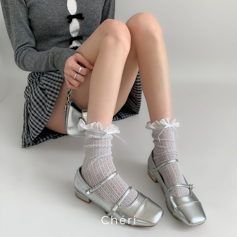 Frill socks